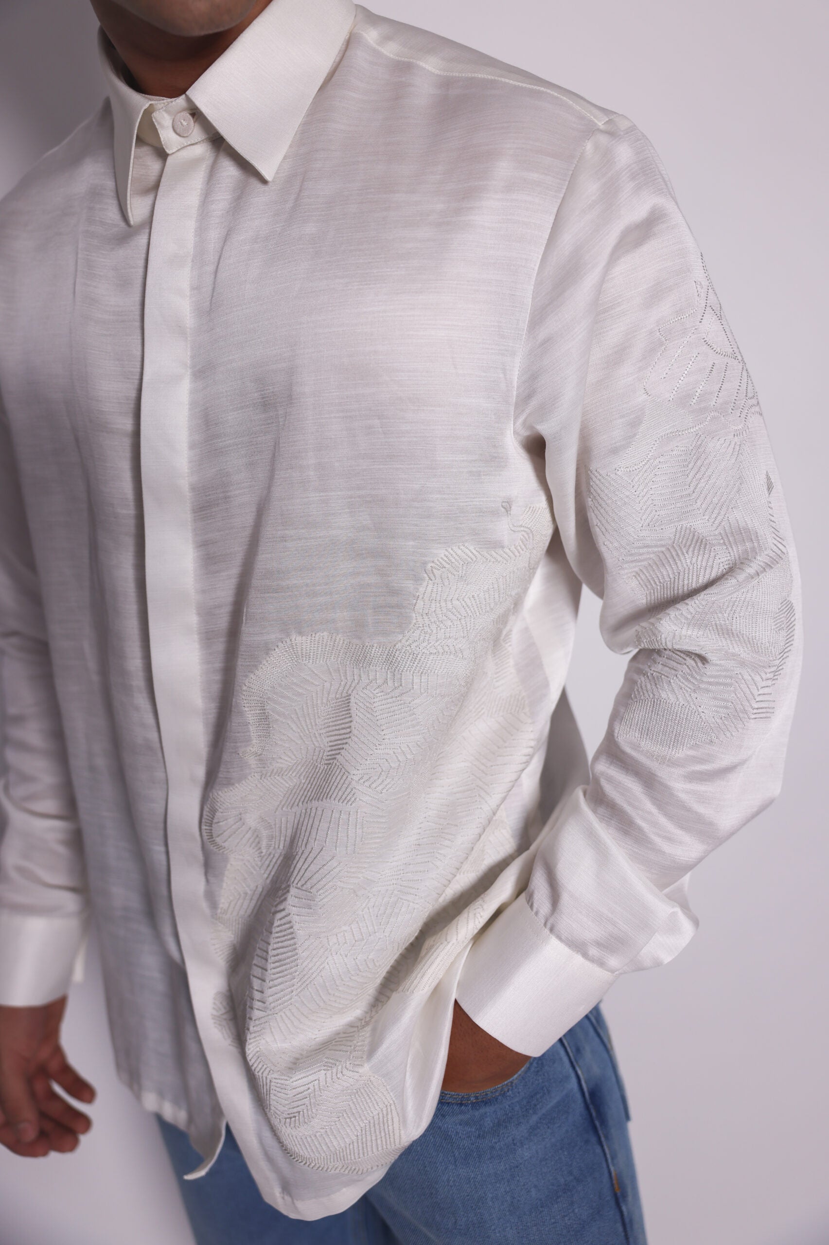 detachable collar FF shirt