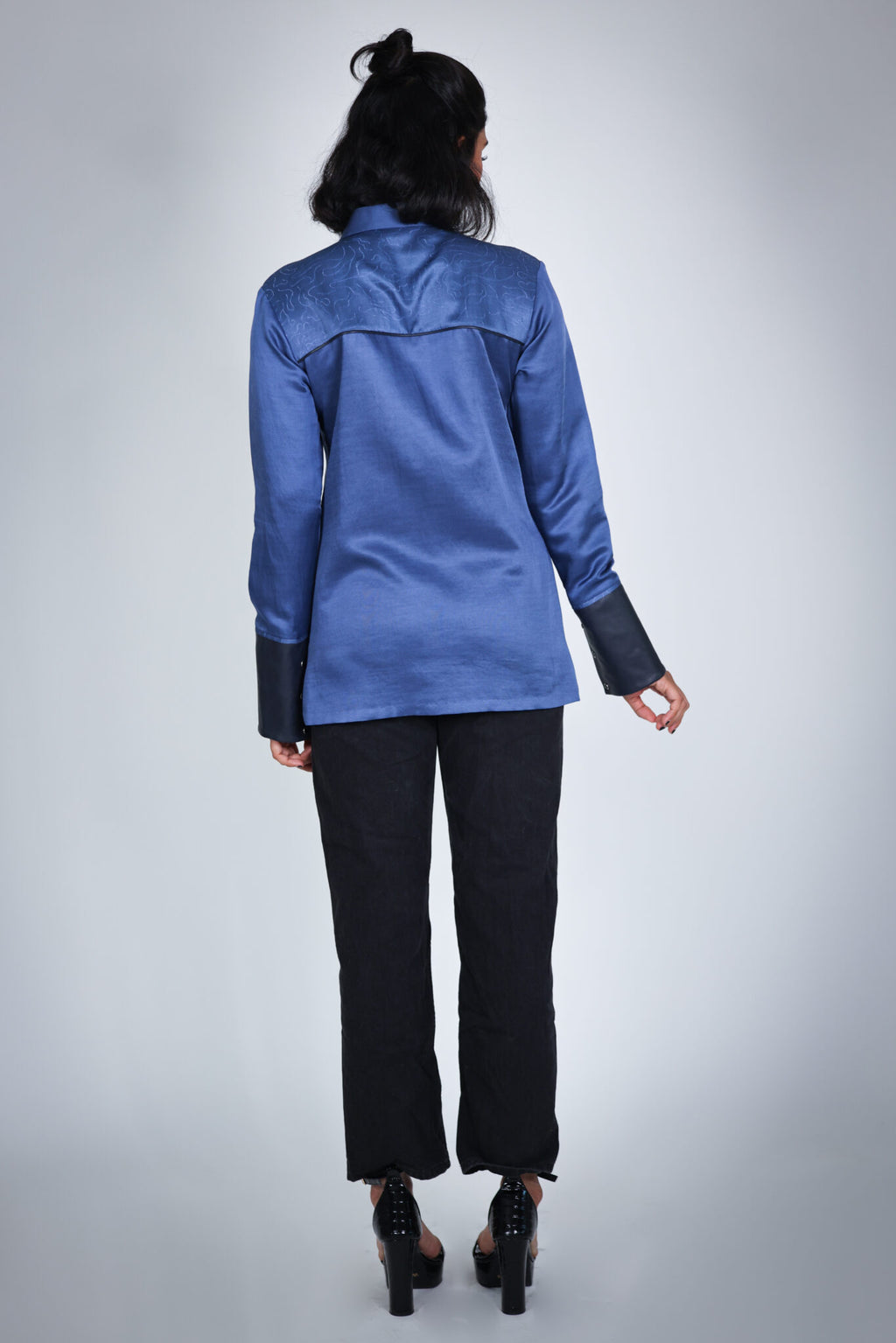 blue leather cuff shibori shirt