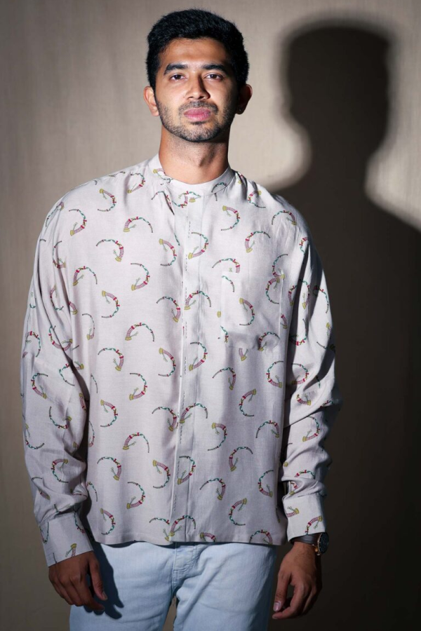 folding placket shirt