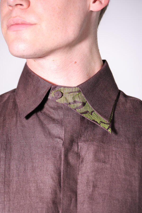 latched vertical line shirt