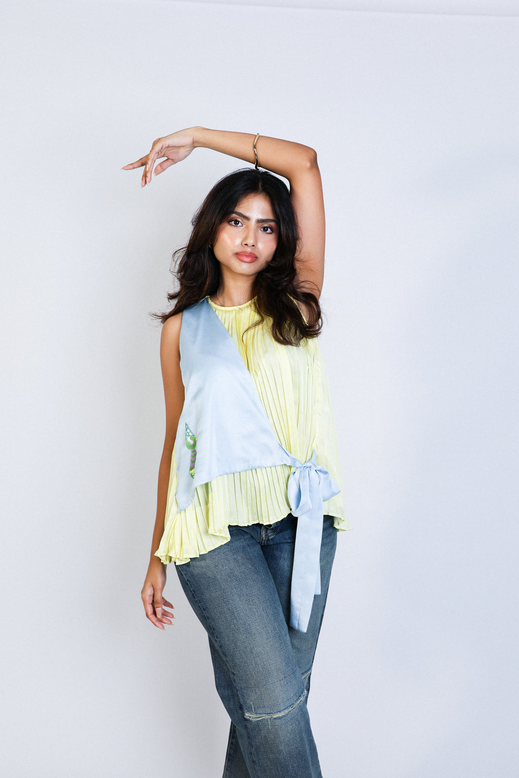 ribbon cutting blouse