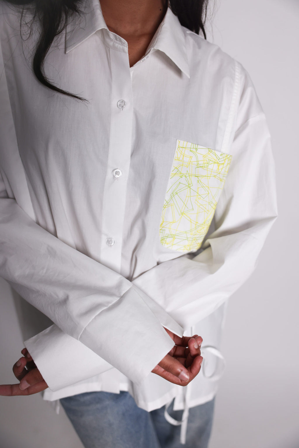 pattern pocket shirt