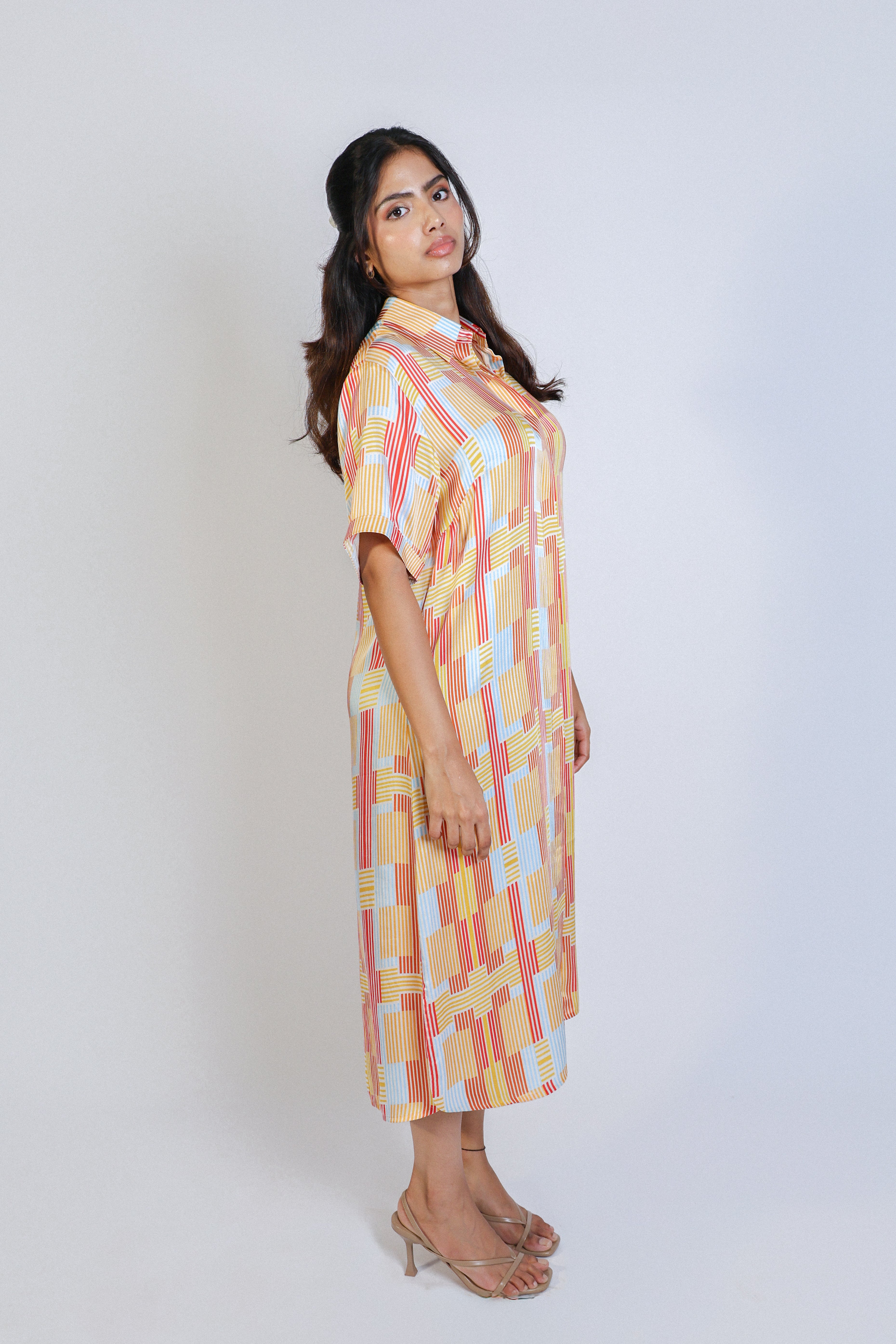 miss aligned 1/2 shirtdress