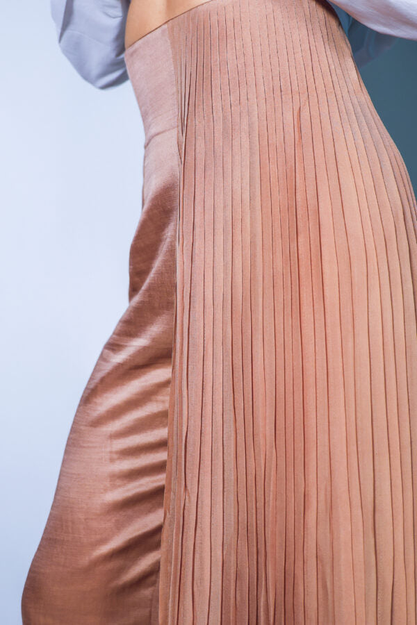 gesture knife pleat pant