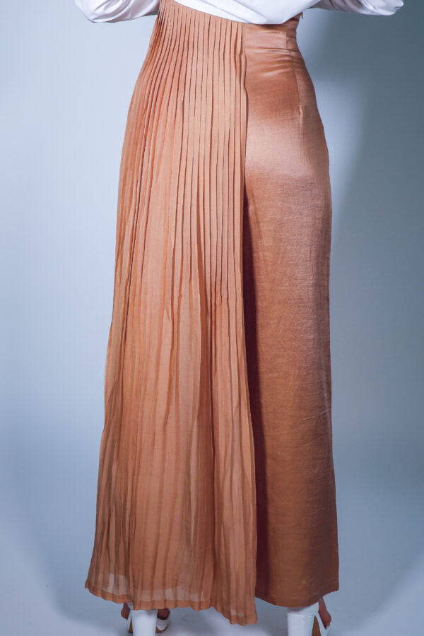 gesture knife pleat pant