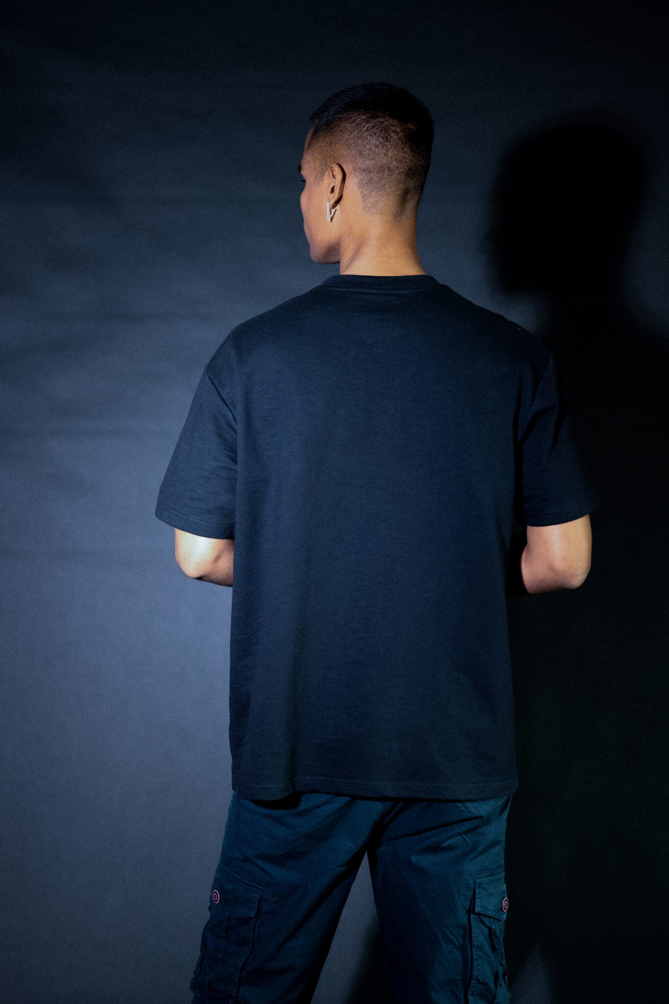 people motif on black