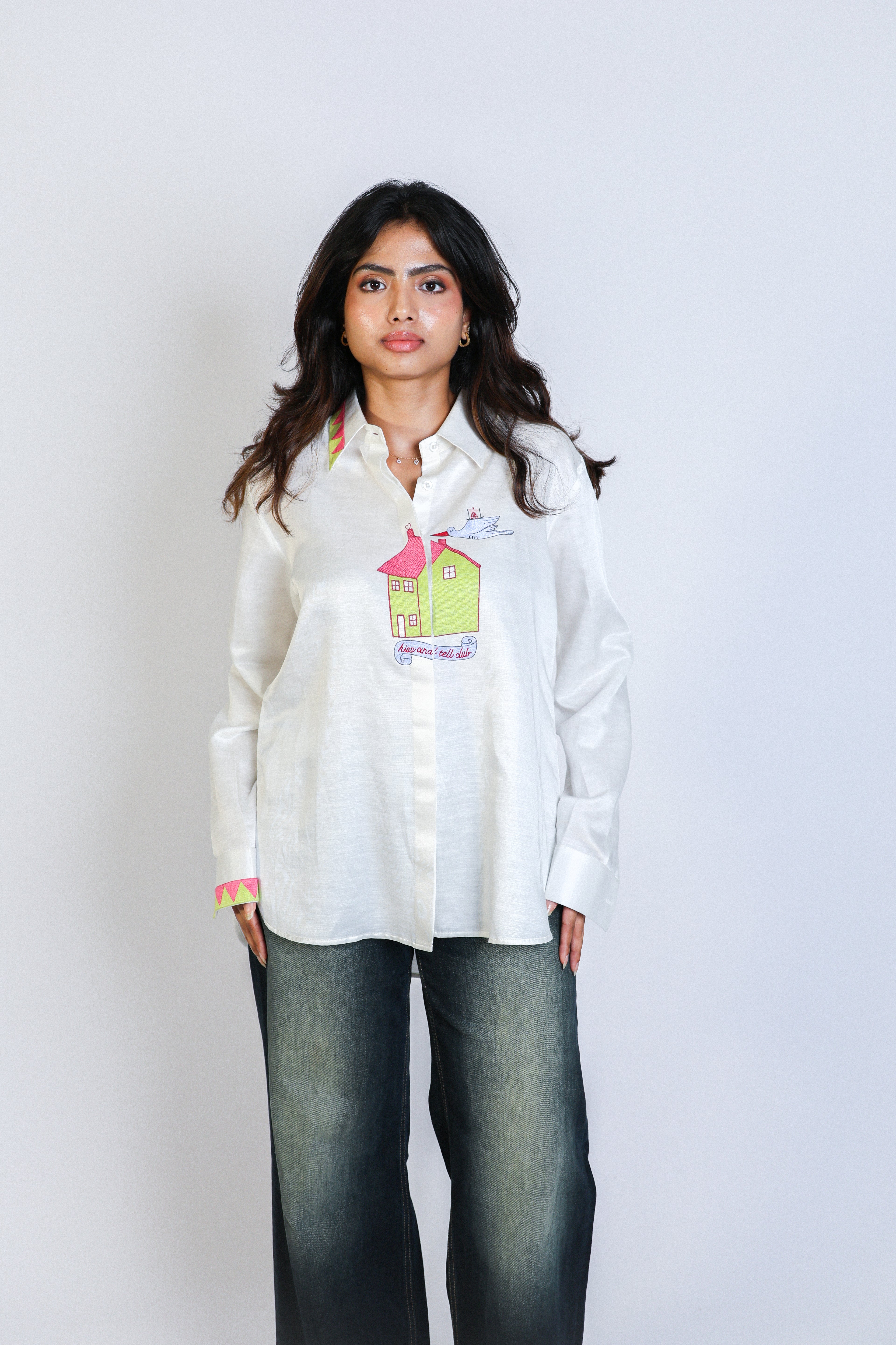 kiss & tell club shirt