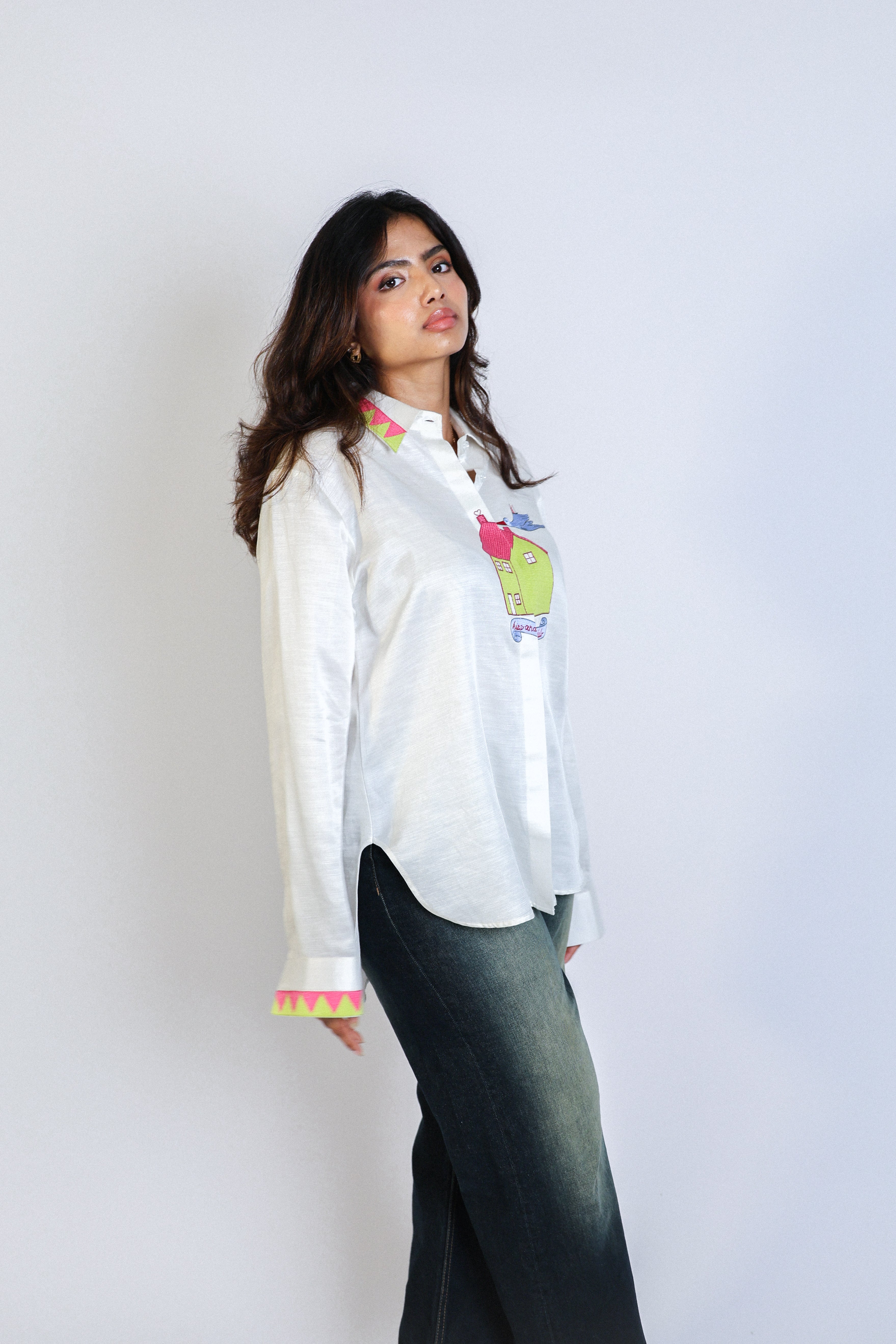 kiss & tell club shirt