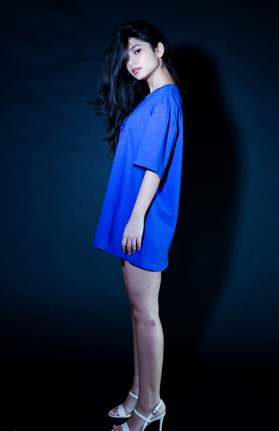 moon man on blue tee