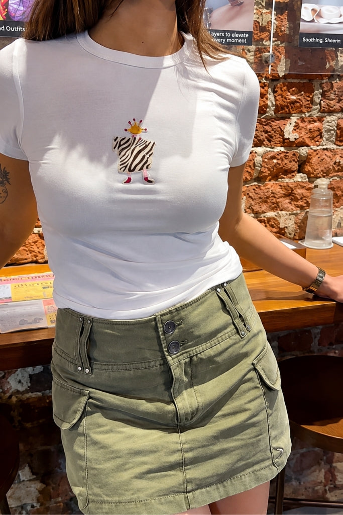 white Pippa tee